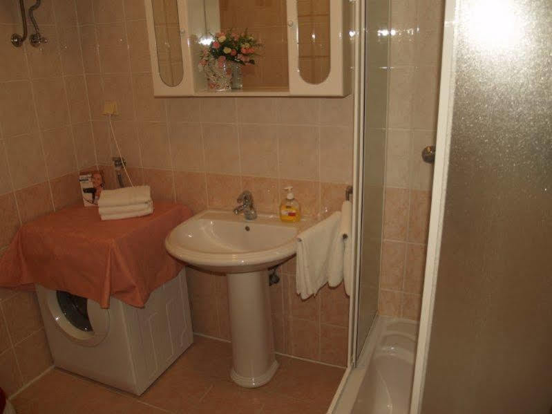 Kvestic Pensionat 3*