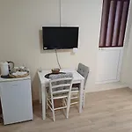Rooms Kvestic